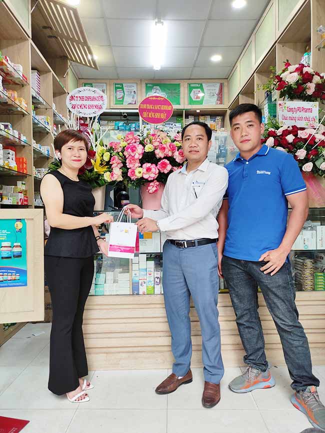 Nhãn hàng Sanct Bernhard Việt Nam luôn quan tâm và hỗ trợ nhà thuốc nhiệt tình để đưa những sản phẩm chất lượng tốt nhất đến với khách hàng, giúp hỗ trợ, nâng cao sức khỏe cho các khách hàng